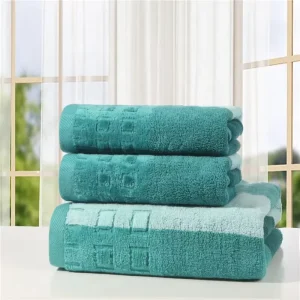 Jacquard Cotton 8 Piece Bath Towel Set 70*140cm Soft Coral Fleece Strong Water Absorption Printed Plain Compressed Washcloths