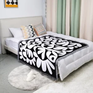 Jacquard Woven Blanket Home Travel Tapestry Throw Custom Portable Sofa Throw Blanket Bedding All Season