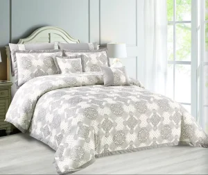 KOSMOS Bedding Jacquard 8 Pcs Comforter in Middle East Market