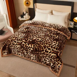 King Size 100% Polyester Raschel Comforter Set with Ruffles Pastoral Style Winter Warm Bedding Customizable 8-Piece Home Use