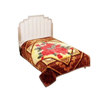 Knitted 100% Polyester Disposable Wearable Portable Raschel Blanket with Vintage Animal Christmas Print 200x240CM