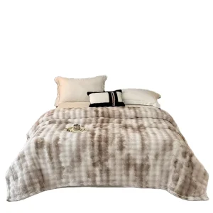 Knitted Eco Friendly Jacquard Solid Printed Faux Fur Keep Warm Bed Sofa Home Office Fleece Blankets All Season Skin Friendly