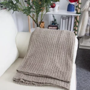 Knitted Throw Blanket Comfy Soft Decoration Skin Friendly Custom Printed Knitted Blankets