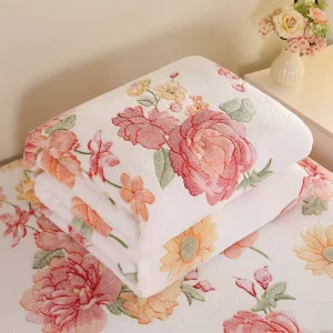 Korean Style Ultra Soft Flannel Pink Flower Printed Leisure Blanket Sofa Warm Blanket