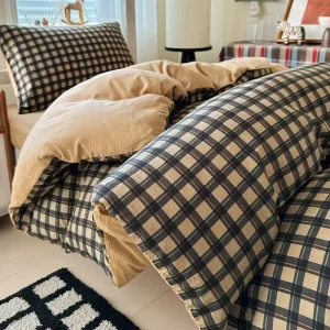 LUXURY Brand Eco-Friendly Woven 40 Count Polyester Modern Style Customizable Three/Four-Piece Set Unprinted Plaid Single Bed Kit