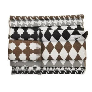 Large Small Houndstooth Woven Yarn Dyed 100% Polyester Abrasion Resistant Brocade Fabric Machine Woven Jacquard Sofa Upholstery