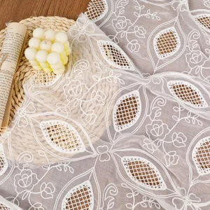Laser Cut Chain Stitch Embroidery Tulle Fabric Hollow Rose Floral Mesh Lace for Wedding Bridal Veil Dress