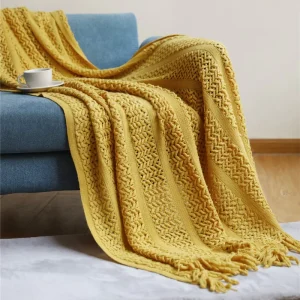 Light Weight Tassel Hotel Throw Blanket Knitted Four Season Solid Pattern Anti Dust Mite 100% Acrylic for Home Use