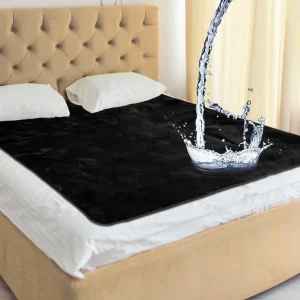 Lightweight 3 Layer Waterproof Flannel Fleece Bed Blanket for Intimacy