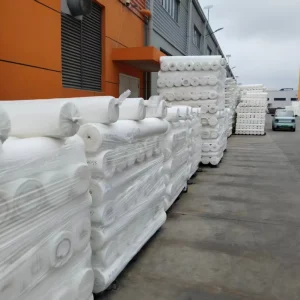 Lightweight Breathable Stretch Woven 100% Polyester 75D 230T Abrasion Resistant Pongee Lining Fabric 70GSM Unbleached