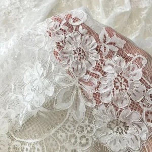 Lightweight Fashion Embroidery Corded French Lace Bridal Wedding Dress Garment Fabric