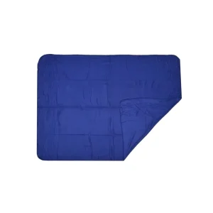 Lightweight Flannel Blanket Featuring Simple Storage Structure for Home Rest and Outdoor Relaxing Moments