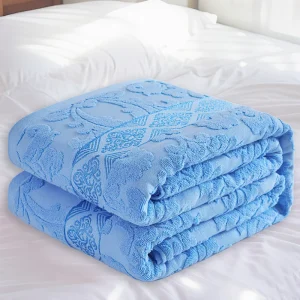 Lightweight Jacquard Cozy Blanket Soft Blanket for Summer Use in Bedroom or Living Room