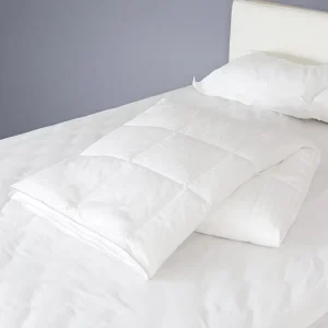 Lightweight Reversible Cotton Striped Duvet White Quilted Comforter with Polyester Fiber Filling Summer Blanket for Home Use