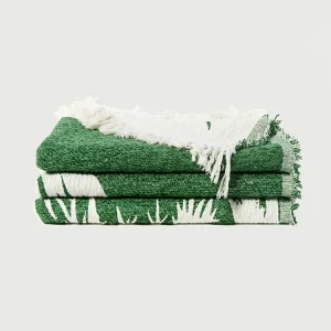 Lightweight Towels Luxury Beach Blanket Sand Proof Waterproof