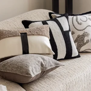 Living Room Pillows Chair Cushion Custom Pillow Home Decorative Luxury Pillow
