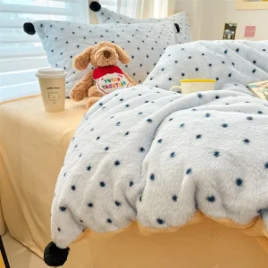 Lovely Pom Pom Edge Rabbit Fleece Bed Set Skin Friendly Ultra Warm Milk Velvet Household Duvet Cover Kit for Cold Weather