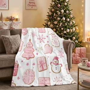 Low MOQ Customized Christmas Day Blanket Throw Cartoon Pink Pattern Blankets Super Soft and Comfortable Coral Fleece Blanket
