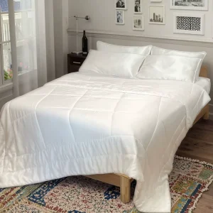 Luxury 300GSM Duvet Insert Thermal Regulating All Season Heavy Weight Comforter for Home Hotel Custom Quilt