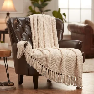 Luxury Acrylic Knitted Lightweight Snug Boho Blanket with Anti Pilling All Season Tassel Trim for Sofa Bed Chair