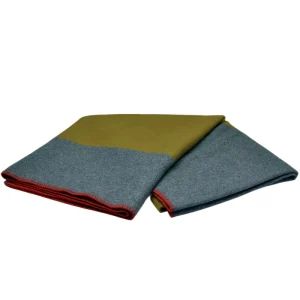 Luxury Bed Blanket Gift 100% Wool Jacquard Geometric Design Reversible Hand Whipstitching Wearable Winter Heavy
