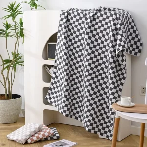 Luxury Checkerboard Pattern Cotton Sofa Bed Throw Fleece Blanket