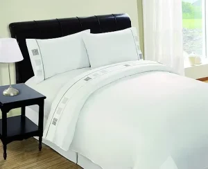 Luxury Comfortable Queen Sheet and Pillowcase Set in Well Brushed Microfiber Fabric with Embroidery Online