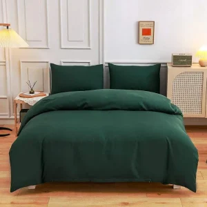 Luxury Comforter Set Solid Home Bedding for Winter 3pcs Modern Style 200TC Polyester Fill Customizable Soft and Comfortable