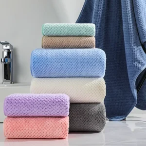 Luxury Coral Fleece Bath Towel Set Super Absorbent Quick Dry Soft Thickened for Hotel Spa Home Bathroom Adults Custom