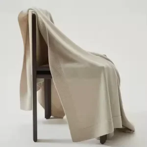 Luxury Custom 100% Cashmere Japan Style Round Solid Warm Bed Throw Blanket for Airplane Use Magnetic Flame Retardant