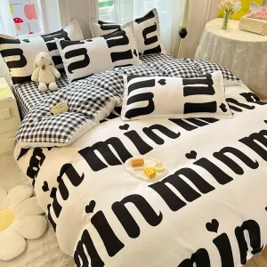 Luxury Designer Home Textile Duvet Quilt Cover Bedding Sets 100% Polyester Microfiber 3D Queen King Size Printed Bed Sheets