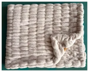 Luxury Double Sided Layer Soft Heavy Weighted Fur Blanket Bubble Faux Fur Rabbit Fake Throw Blankets for Winter