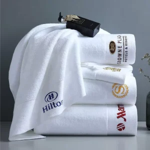 Luxury Eco Friendly 600g Organic Cotton Bath Towels 16s Embroidered Hypoallergenic Quick Dry Washcloths Woven Logo for Adults