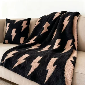 Luxury Fleece Knitted Bed Blanket With Pillow Case Soft Fluffy Yarn With Lightning Design Throw Blanket Pillow Cover Set