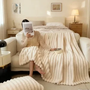 Luxury Fluffy Faux Rabbit Fur Knitted Modern Thick Cozy Non Shedding Non Slip Machine Washable Bed Sofa Hotel Home Decoration