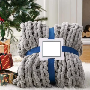 Luxury Handmade Knit Throw Customized Size Eco Friendly Knitted Chunky Chenille Blanket