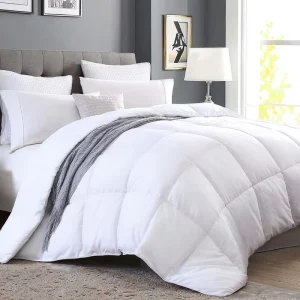 Luxury Hotel Grade Comforter Set 100% Polyester Soft Warm Breathable Quilt Core for All Seasons Available King Queen for Bedroom