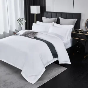 Luxury Hotel Three piece Set 100% Cotton Pillowcase Bedsheet Solid Color White Comfortable and Breathable Quilt Bedding