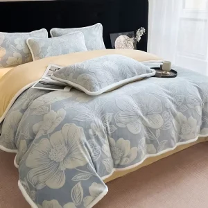 Luxury Italian 3D Carved Jacquard Milk Velvet Duvet Cover Set Modern Geometric Texture Microfiber Eco-Friendly OEKO-TEX