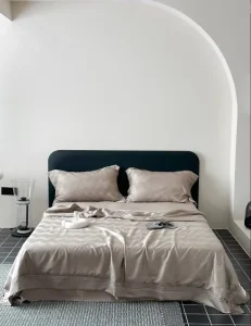 Luxury Jacquard Summer Quilt Four Piece Set Breathable Soft 60S for Eco Friendly Hotel Bedding