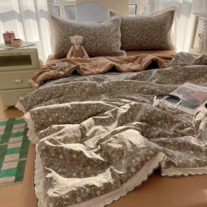 Luxury Korean Style Soft Washed Microfiber Lace Edge Bedding Sets Summer Patchwork Quilt Air Conditioner Thin Quilts