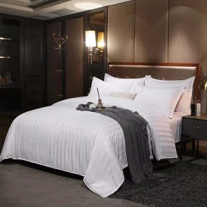 Luxury Modern Jacquard King Size Bedding Set 4-Piece Geometric Pattern 200TC Fabric for Home or Hotel Use Includes Bedspread
