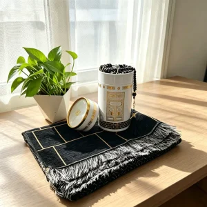 Luxury Muslim Prayer Rug Kit Soft Chenille Prayer Mat Sajadah Prayer Beads in Elegant Tube Packaging Perfect Religious Gift