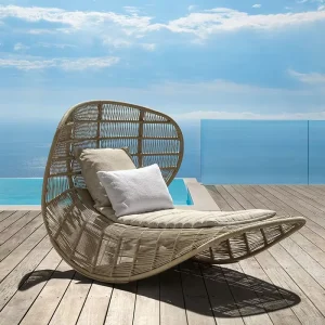 Luxury Rattan Outdoor Courtyard Lounger Balcony Deck Chair Sofa Bed Modern Simple Design Waterproof Sunscreen Bedroom