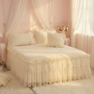 Luxury Ruffled Lace Bed Skirt Shams Set Soft Breathable Microfiber Quilted Bed Set Romantic Princess Bedspread Queen King Size