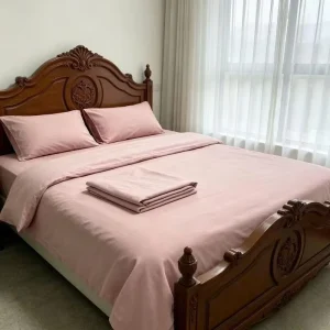 Luxury Silk Feel 200TC Polyester Pillowcase Hair & Skin Comfort Anti-Static Hotel Use Customizable