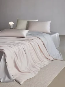Luxury Simple Naked Sleeping Quilt Comforter 4 Piece Bedding Set 100% Lyocell Solid Pattern Breathable for Home Hotel Wedding