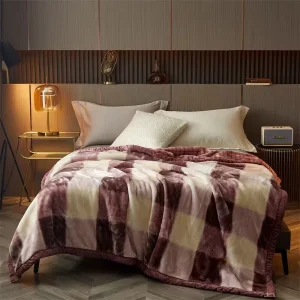 Luxury Throw 2 Ply Raschel Heavy Weight Winter Blanket Red Color Traditional Chinese Design Customizable