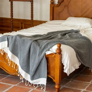 Luxury Turkish Jacquard Lyocell Cotton Brushed Woven Bed Blanket 125*180cm Large Size All-Season Decorative Comfort