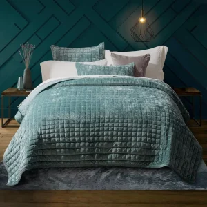 Luxury Velvet Bedspread Aqua Green Plaid Velvet Quilt Set Soft and Breathable 4 Seasons Bedspread Coverlet